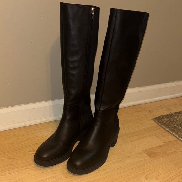 Aerosoles Gabicce Black Leather Knee-High Boots 9 - Picture 2 of 7